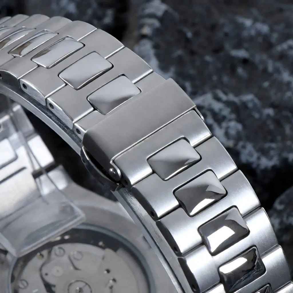 Seiko Mod Nautilus Automatic – Blue Dial – NH35
